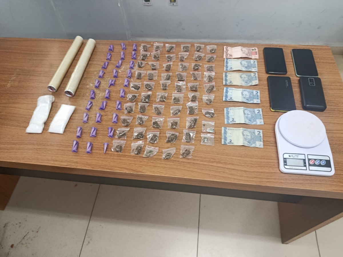 Polícia Militar prende traficante no bairro Porto Real