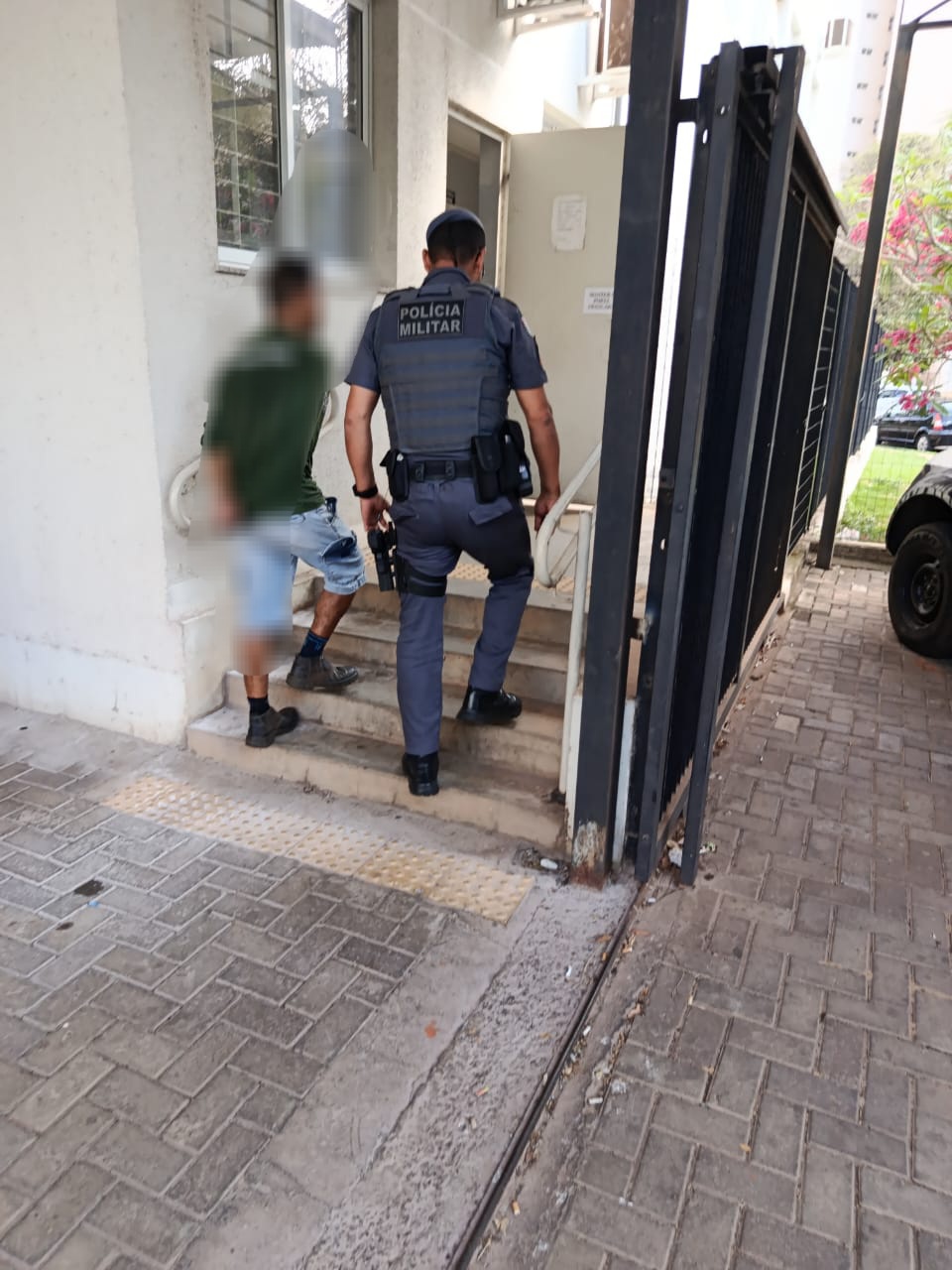 Homem é preso por pensão alimentícia