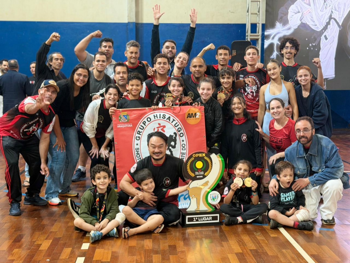 Grupo Hisatugo/SMERL é Campeão Geral do 2º Open JKS de Karatê e conquista 34 medalhas