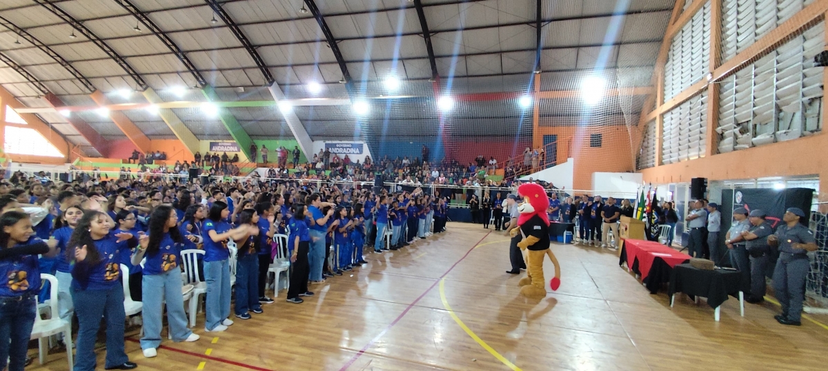 Novos alunos são formados pela PROERD de Andradina.