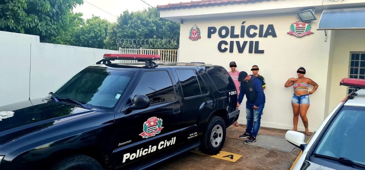 Polícia Civil de Valparaíso flagra mulher que fornecia drogas para o próprio irmão adolescente.