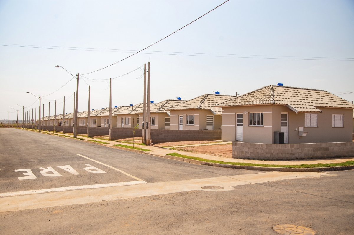 BRN Construtora realiza entrega de chaves do  Residencial dos Parques em Birigui/SP