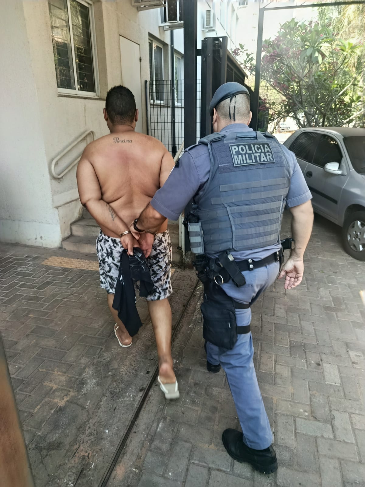 Mais um procurado pela justiça é capturado pela PM no bairro São José, em Araçatuba.