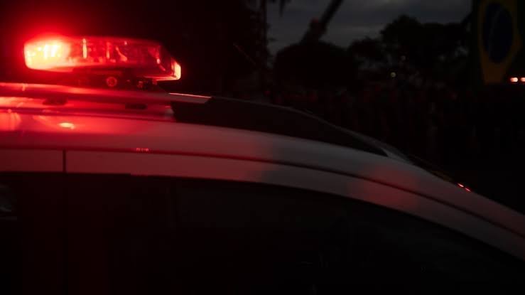 Mulher morre em acidente na noite deste domingo em Taveira.